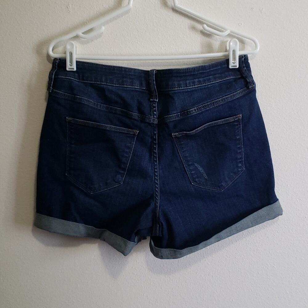 Universal Thread Jean Shorts - Picture 5 of 11